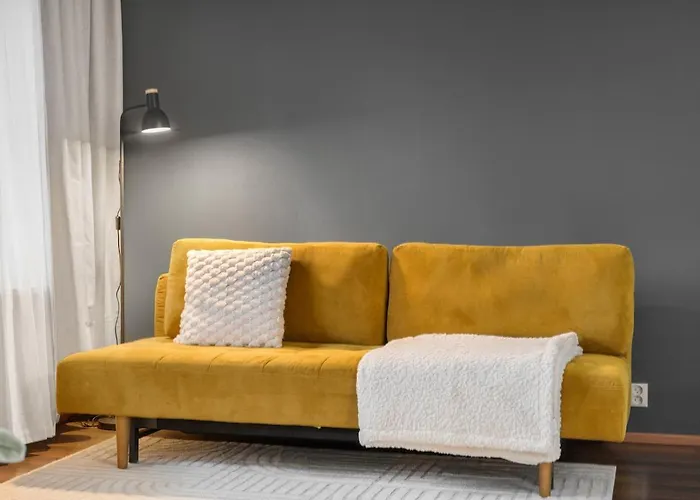 Family Hosted By Hygge Host