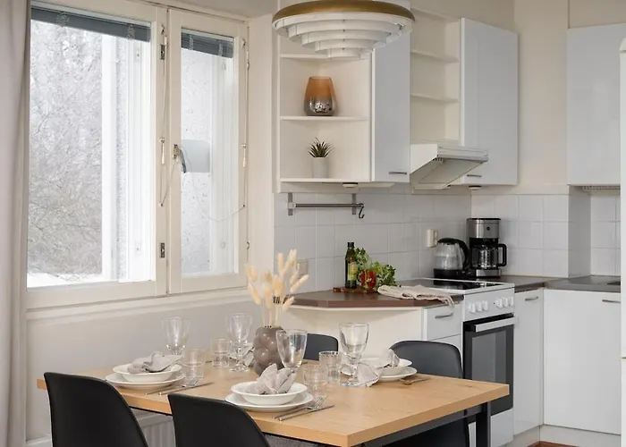 Family Hosted By Hygge Host